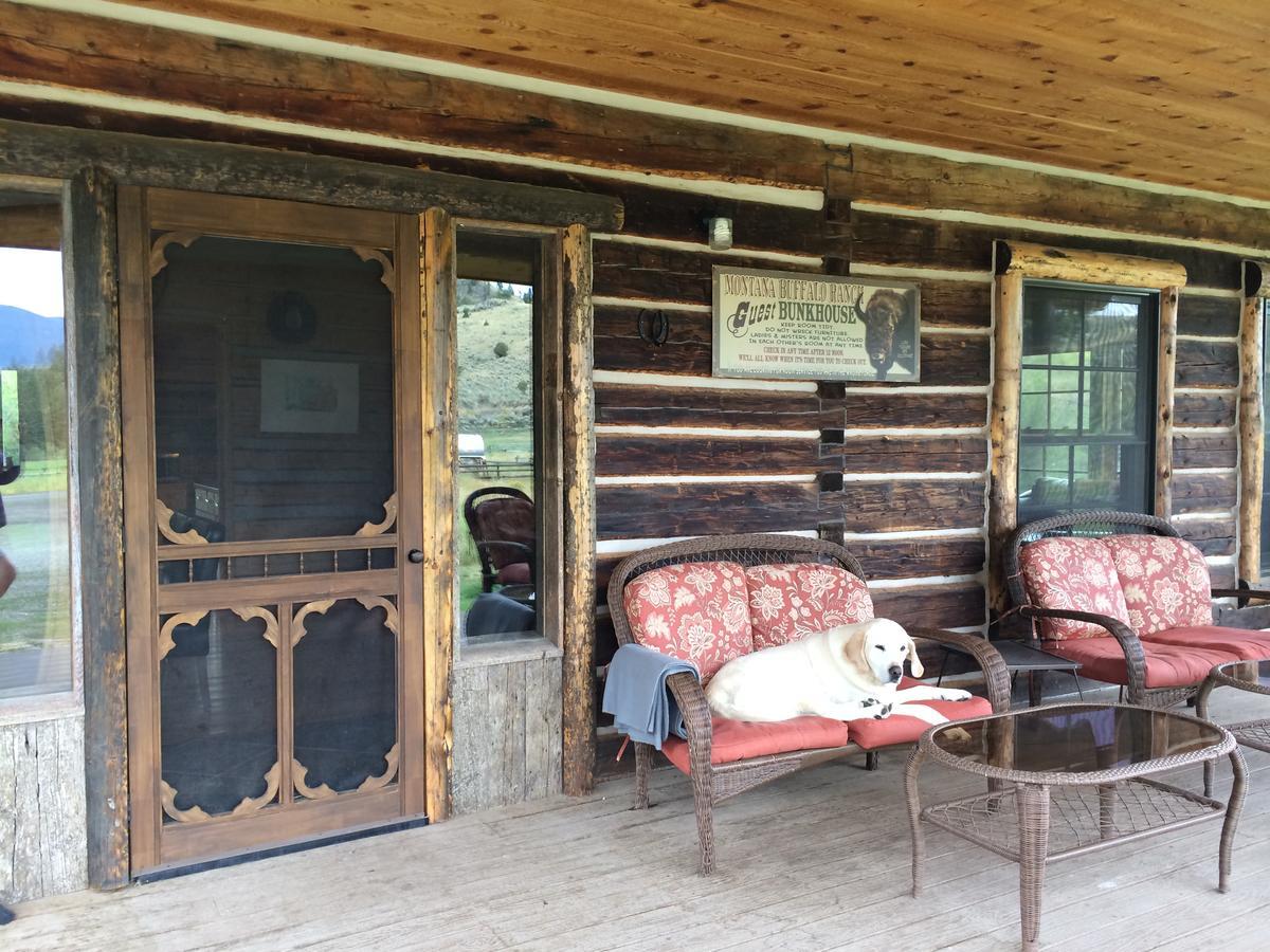 Schoolhouse Cabin Gardiner Exterior photo